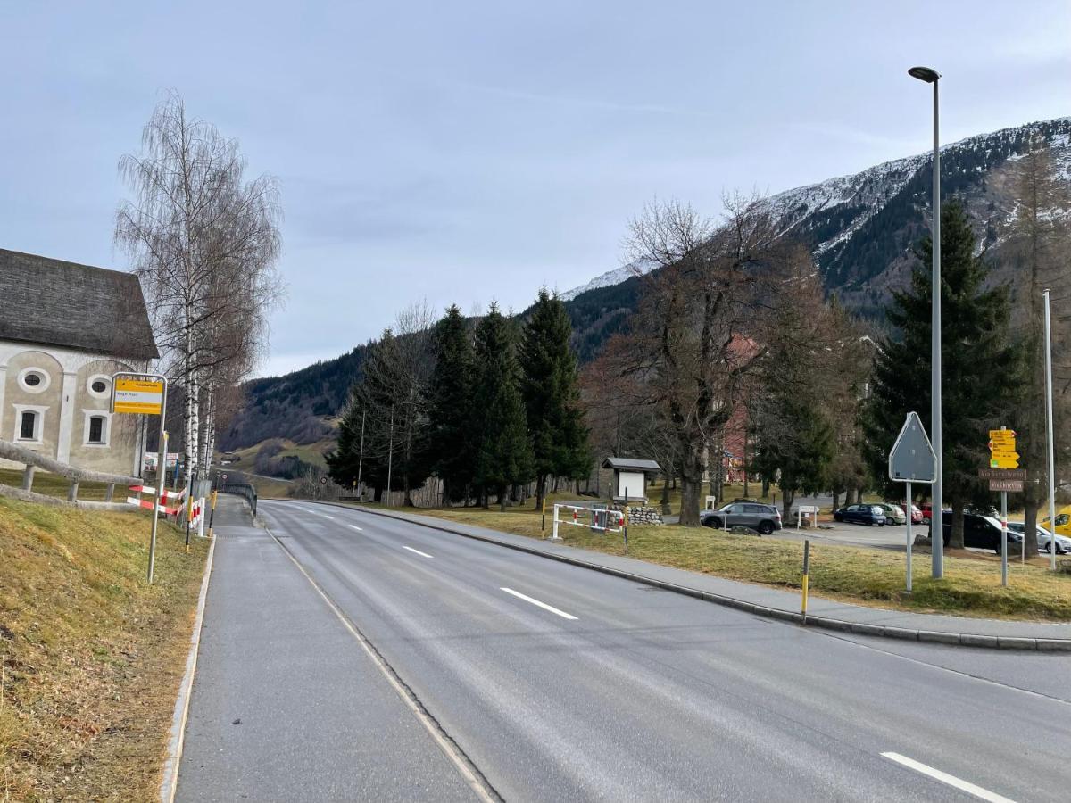 Disentis Apartment Bagian luar foto