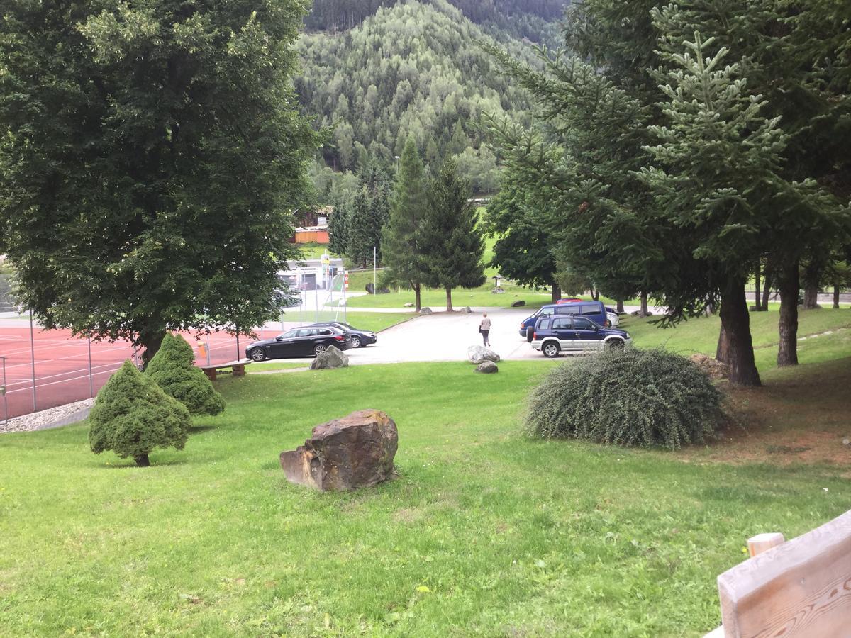 Disentis Apartment Bagian luar foto